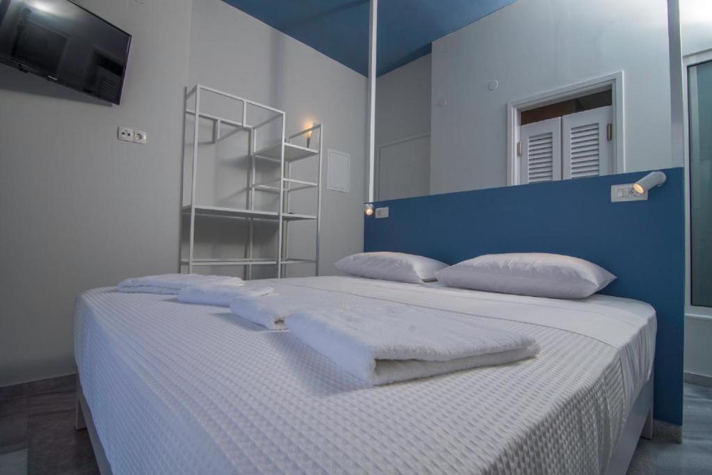 Ocean Dreams Otel Palaiochora Dış mekan fotoğraf